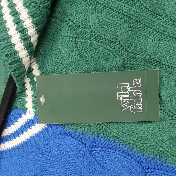 Womens Cable Knit Two Color Sweater Vest | Wild Fable | Small - Picture 11 of 12